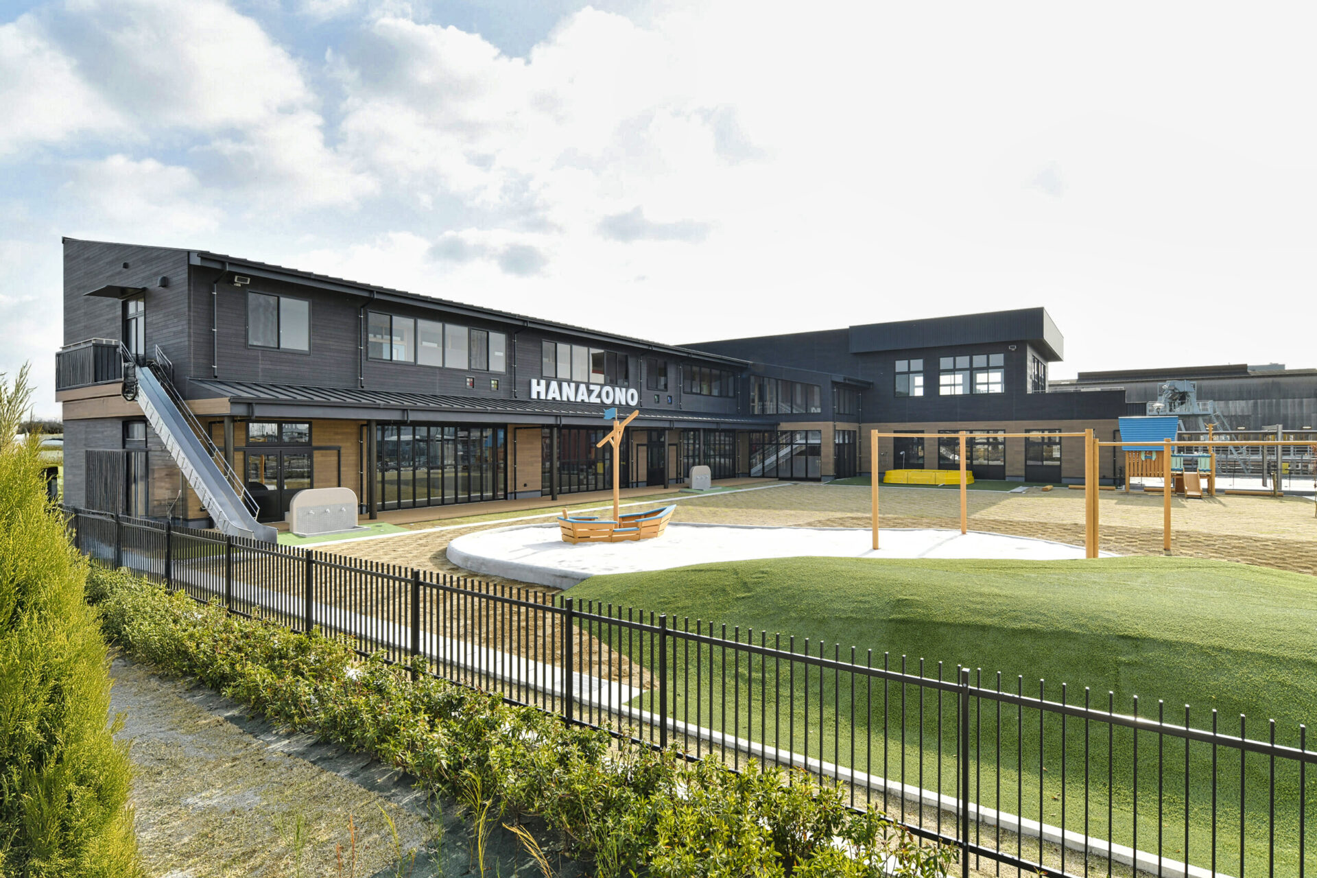 浜松初のスマートタウンに新たな風景 歯科とフレンチDeliの異業種タッグ