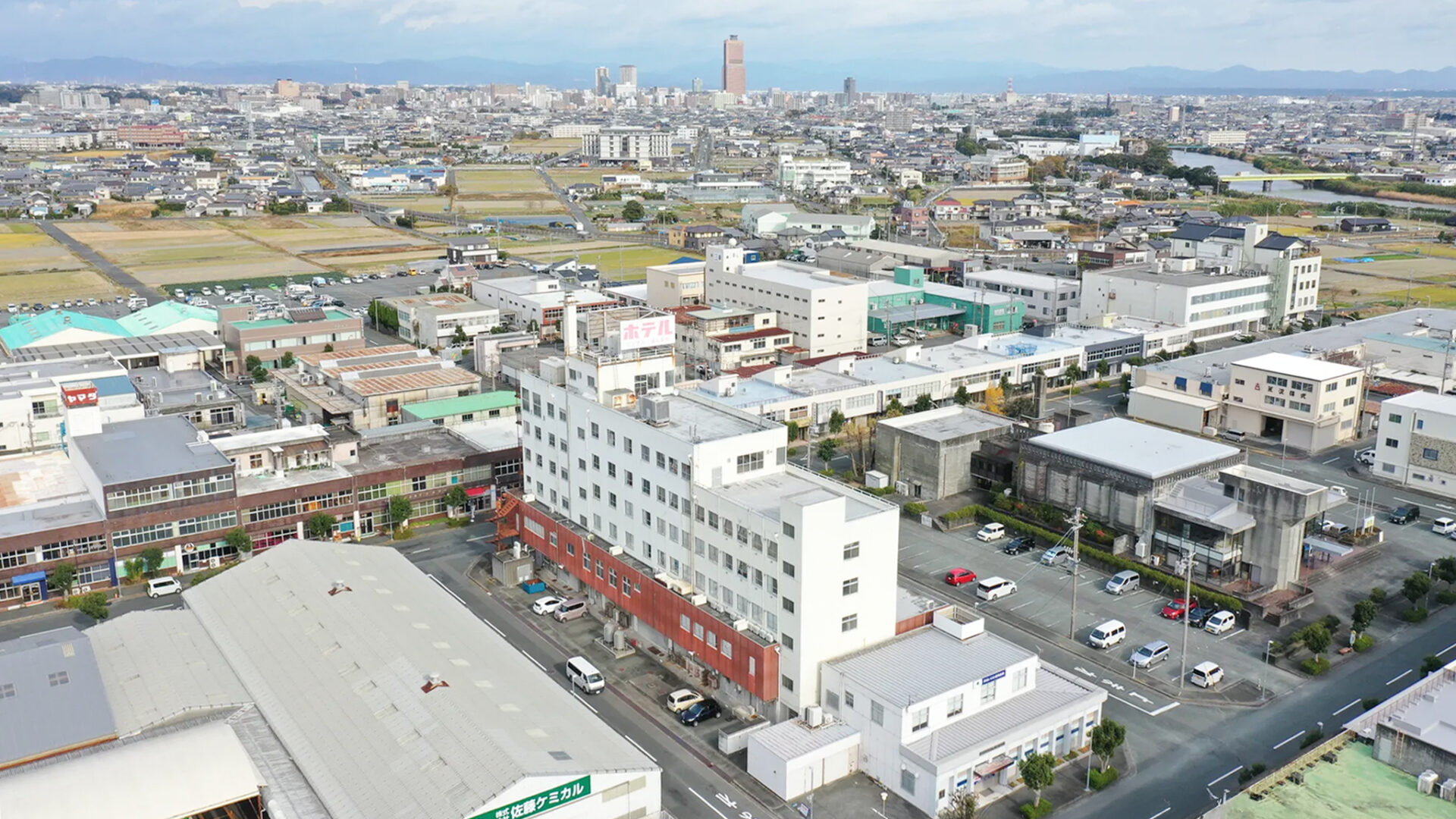 静けさから賑わいへ。浜松「卸商団地」に芽吹く個性豊かなショップ紹介