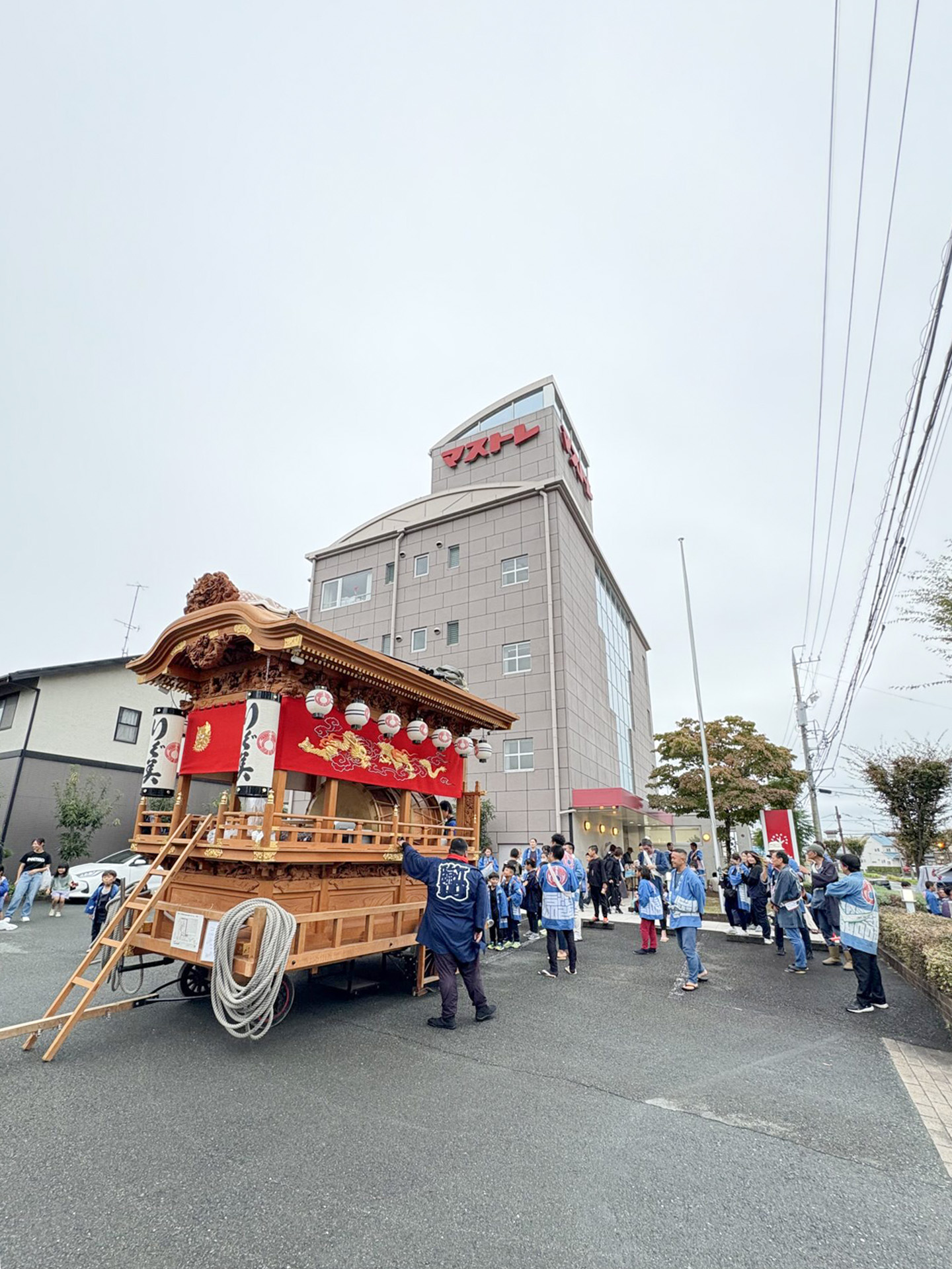 入野地区の伝統行事「秋祭り」。地域とともに歩むマストレの想い。