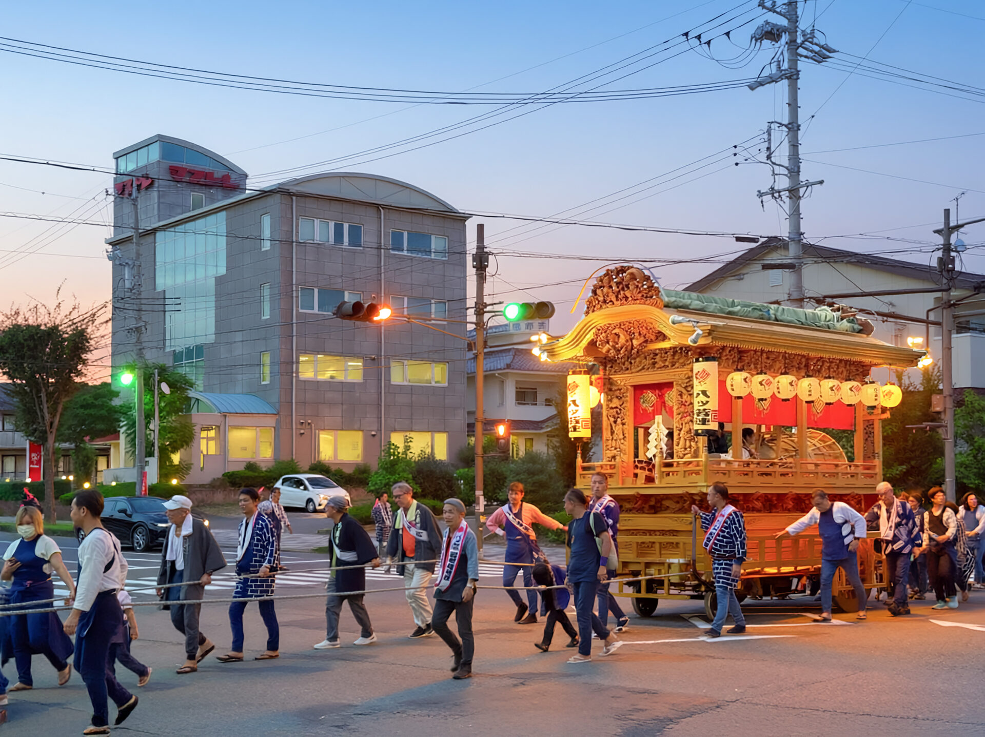 入野地区の伝統行事「秋祭り」。地域とともに歩むマストレの想い。