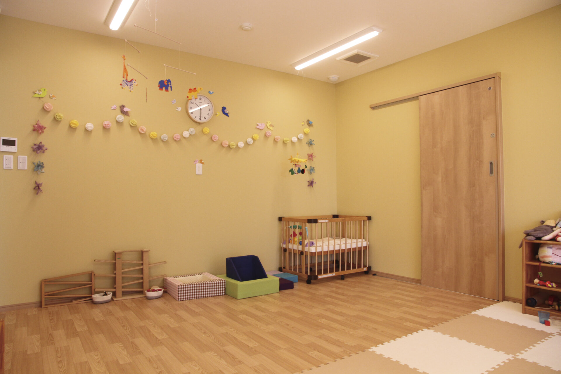 大人にも子どもにも愛される、地域に開く保育園「すみれ保育園」