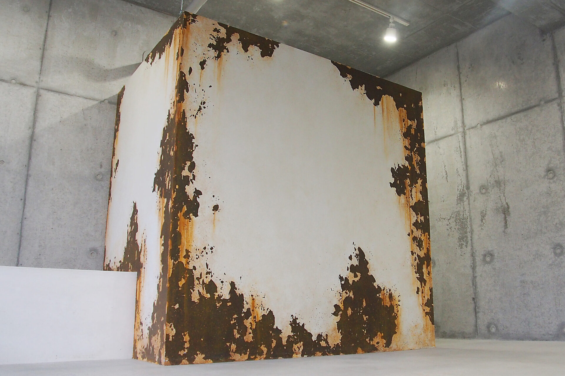 大平台に生まれた、やすらぎの空間「biotop」