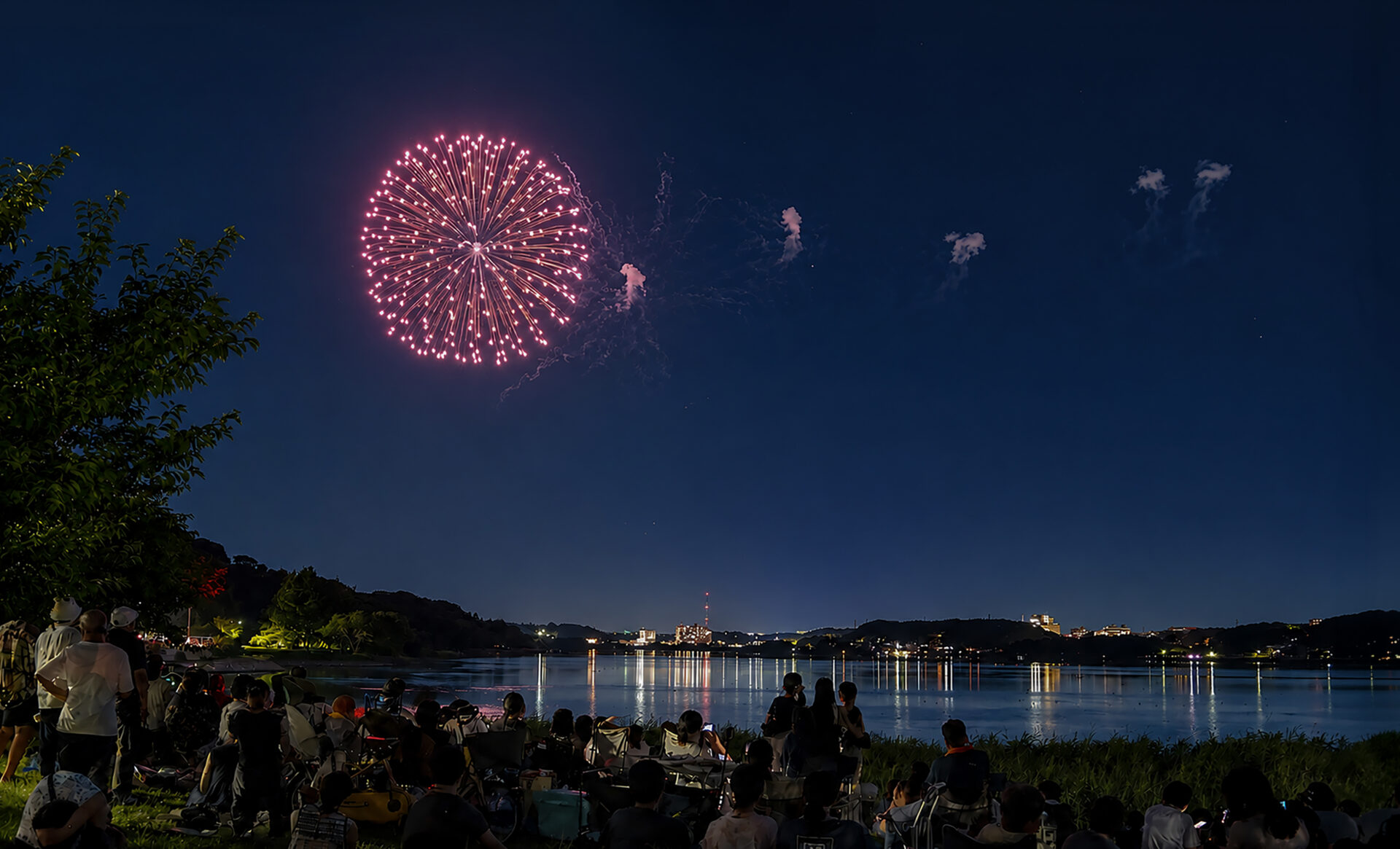 当たり前の夏を、未来へ。「佐鳴湖花火大会」を支える地域の力
